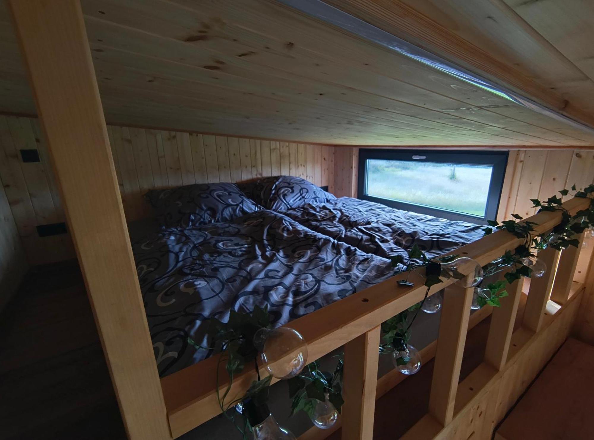 Tiny House Chvalcov Villa ภายนอก รูปภาพ