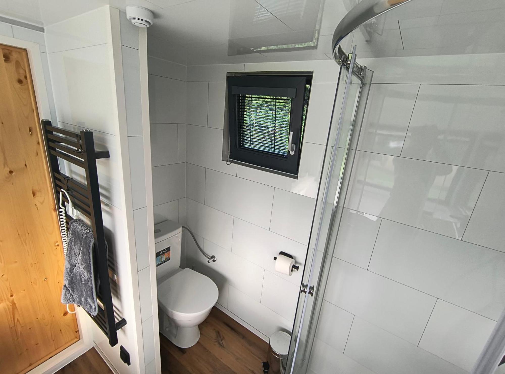 Tiny House Chvalcov Villa ภายนอก รูปภาพ